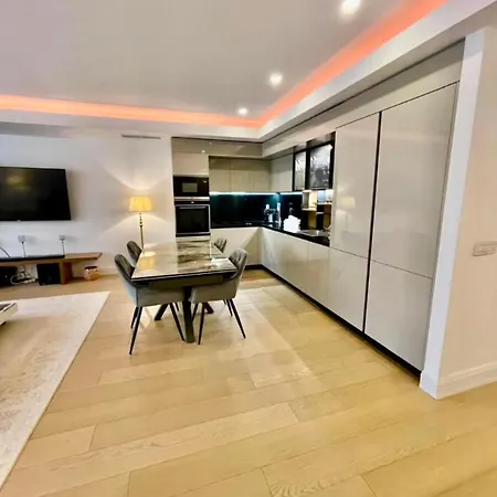 Design Eiffel Tower Apartment Paris